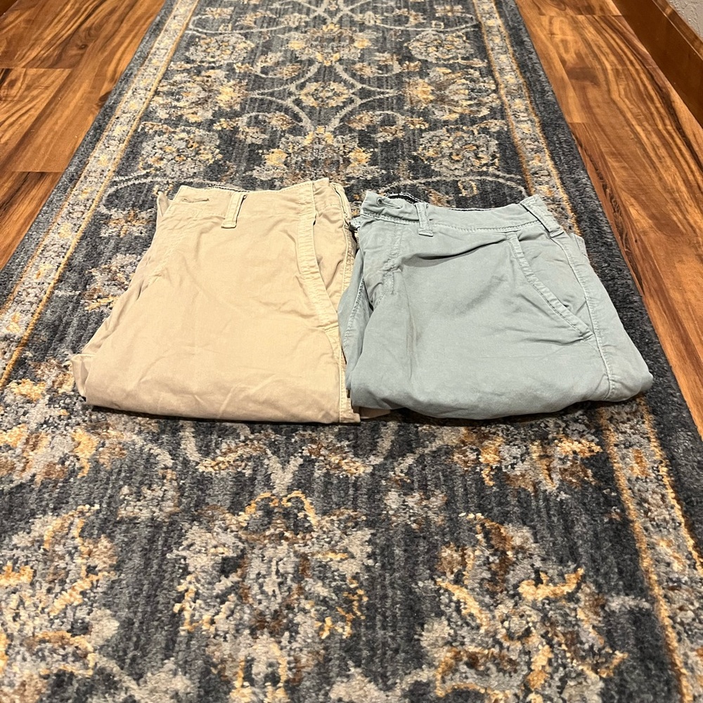 Bundle of American Eagle shorts
